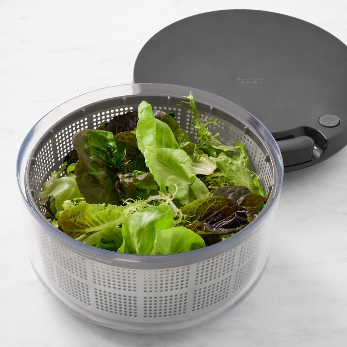 Revolutionizing the Kitchen: Why Every Commercial Establishment Needs a Salad Spinner